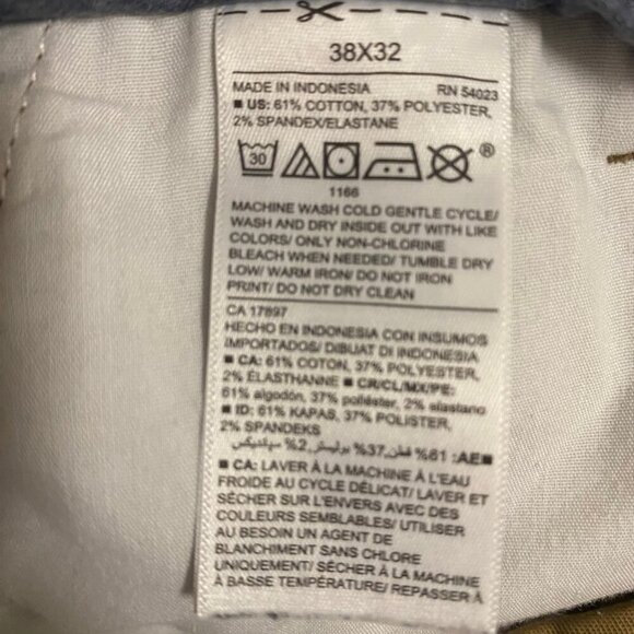 Old Navy Athletic Taper Khaki Chinos | Built-In Flex | Size 38x32 - Picture 8 of 8